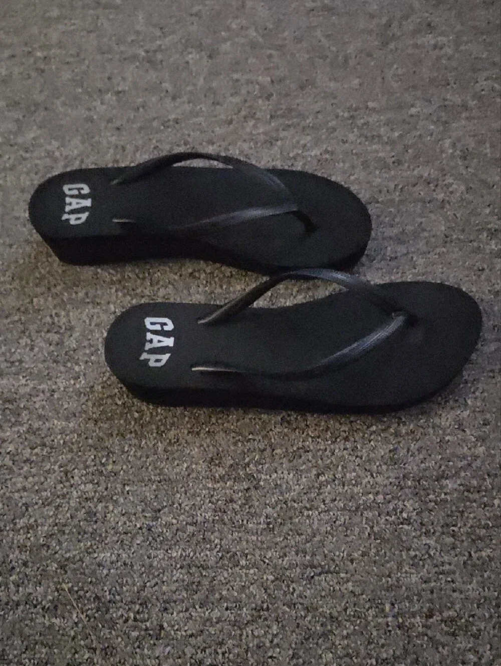 GAP Black Womans Flip Flops with Logo